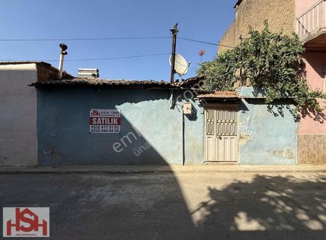 Bengisu Mahallesin'de 120 M2,tek Başına 3 Kat İmarlı Müstakil Ev