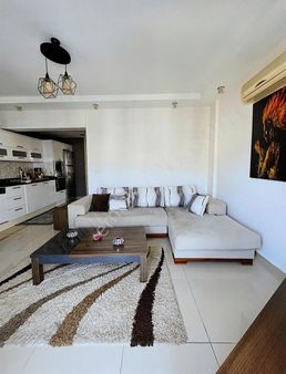 Kleopatra Plajına Yakın Havuzlu 2+1 Lüx Kiralık Daire