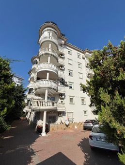 Cikcillide Havuzlu Eşyalı 2+1 Satılık Daire