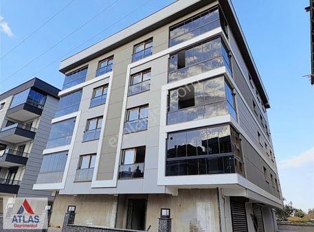 Turgutlu Ergenekon Mh'de Otoparklı Asansörlü 2+1 Lüks Daire