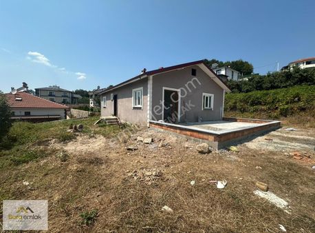 Bora Emlak'dan Reşadiye Mahallesi'nde Satılık 3+1 Müstakil Ev