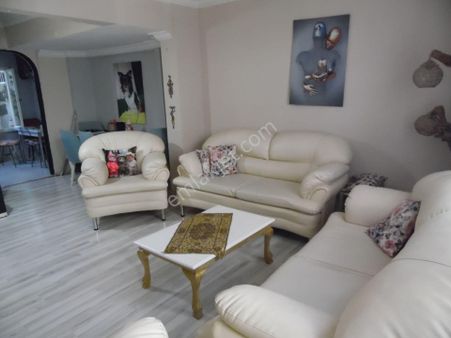 Buca İnkılap'ta Zemin Dubleksi Satılık 3+1