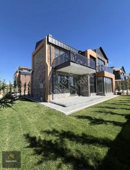 Marsteel'den Yazır'da 5+1 Ultra Lüx Villa