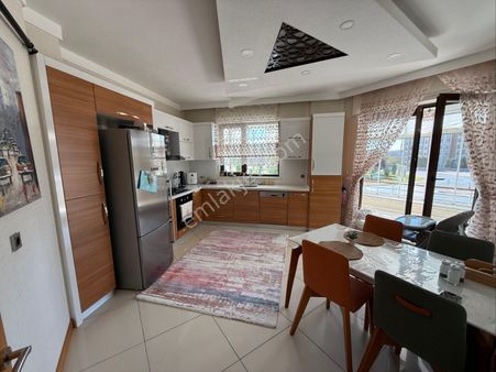 Yazır’ın Merkezinde 4+1 Satılık Lüx Daire