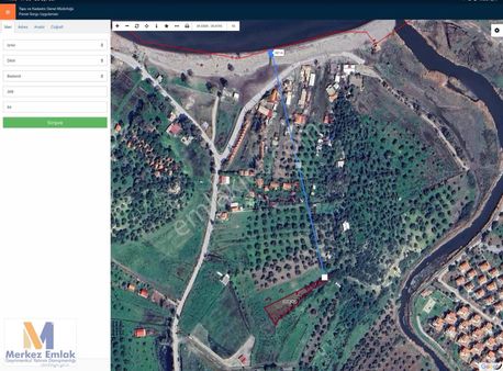 Merkez'den Dikili Bademlide Denize 300m Mesafede 1.428 M²