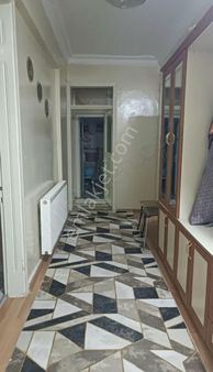 Satılık Giriş Kat Bahçeli Daire