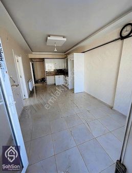 Şahsan'dan Abdulhamithan'da Kiralık 2+1 Daire