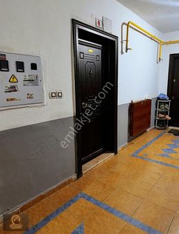 Öğretmen'den Salihe 2 Adım Mesafe'de Ara Kat Satılık Daire