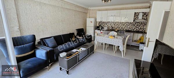 Merkez Emlak 2+1 Amerikan Dolaplı Full Yapılı 3 Yıl Eşyalı