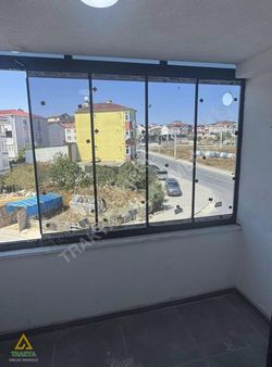 Alaaddin Caddesinde Sıfır Ara Kat 1+1