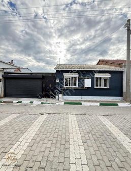 Biga Gümüşçay Beldesinde Satılık 2+1 Müstakil Ev 190 M2