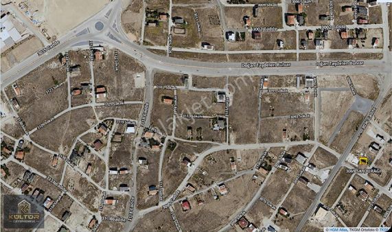 Yaşamkent Satılık Arsa Cadde Üzeri 230m2 Merkezi Konum