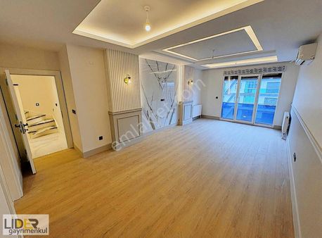 Lider'den Bostancı Sahile Marmaraya Yakın Sıfır Lüks Öncephe 3+1