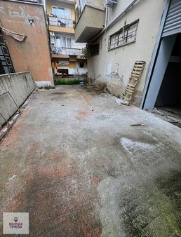 Semerciler De Atatürk Lisesin Karşısında 120m2 Kiralık Dükkân