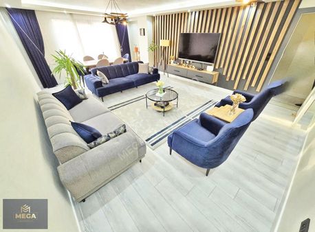 Megadan Cad.üzeri Türkhamamlı Site Konseplinet 135 M2 Lüks 1.kat