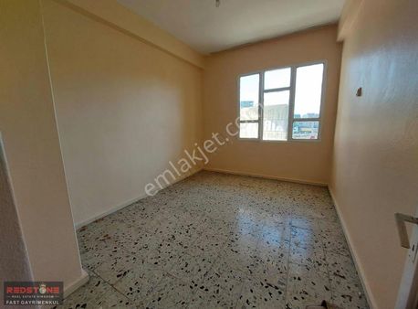 Valiliğe Yakın Mithatpaşa Mahallesinde 2+1 Kapalı Mutfak