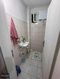 Hükümet Meydanında Acil Satılık Harika 3+1 Daire 130 M2 Geniş