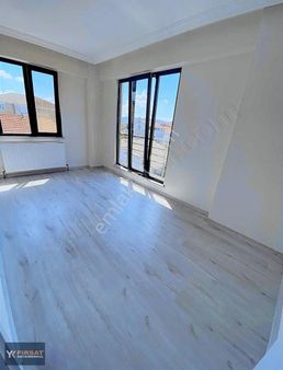 Biga Esentepede Satılık Geniş Bahçeli Nizam 3+1