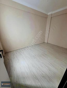 Bigada Şirintepe Mahallesinde Hastane Karşısı Satılık 3+1