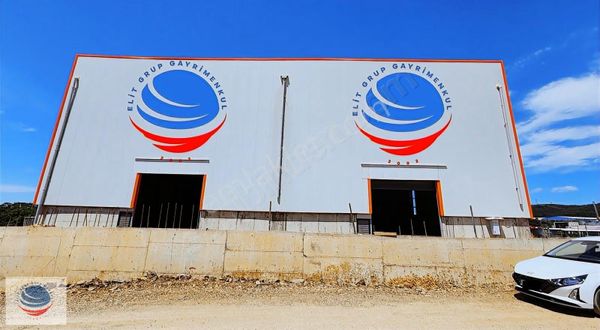 Gebze Pelitli Mah'de Kiralık 1.800 M² Ruhsatlı Fabrika Depo