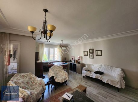 Göztepe Minibüs Cad Paraleli Hazır Kiracılı İçi Yapılı 3+1 Daire