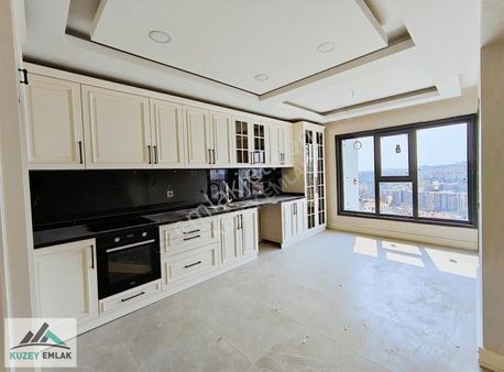 Kuzey Emlak'tan Panoramik Manzara Ferah Lüks Konforlu 4+1 Daire