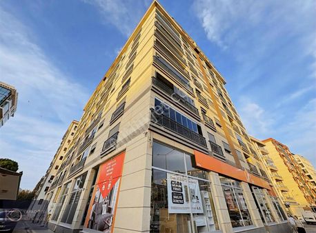 Kayaoğlun'dan Medicalpoint Acil Girişinde 3+1 Giyinme Odalı Dair