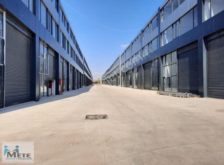 Çorlu Mobilyacılar Sanayi Sitesinde 175 M² Satılık Dükkan