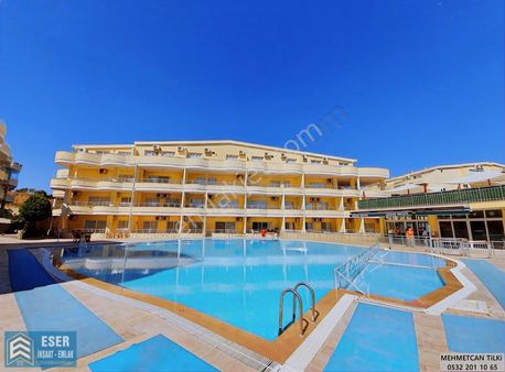 Havuzlu Site İçinde Ebeveyn Banyolu 2+1 Geniş Teraslı Dubleks