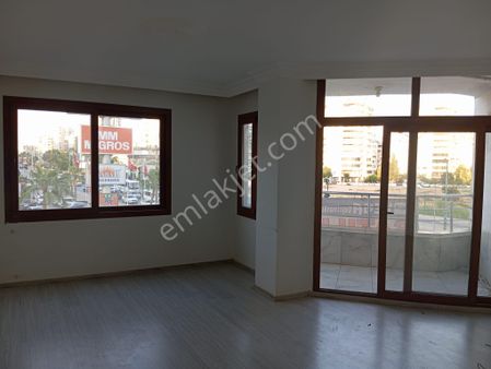 Vega'dan Soli De Hem Ofis Hemde Daire Olararak Kulanılabilinecek Satılık Fırsat 3+1 Daire