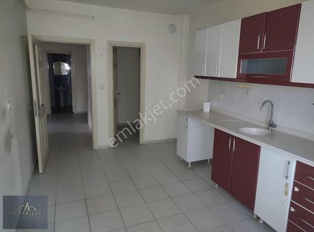 Alparslan Emlak'tan Mükemmel Konumlu İldem C Dairesi