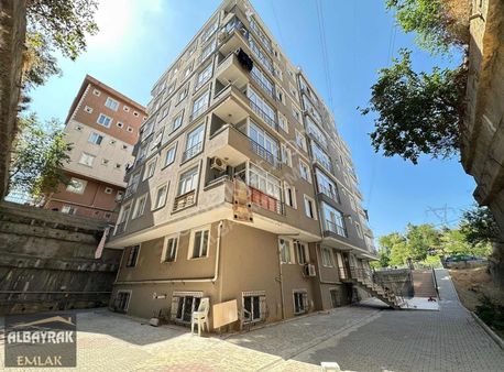 Boş*oturum Ve Yatırımlık-kapalı Otoparklı 1+1 Fırsat Daire