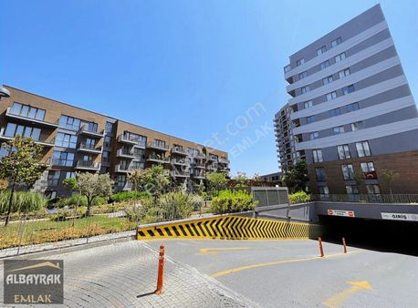 Sur Yapı Şehir Konaklarında 10. Kat Balkonlu