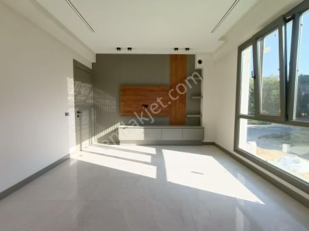 Gümüşçay Kaynarcada Cadde Üzerinde 3.250.000 Tl'den Başlayan Fiyatlarla Satılık Harika Daireler