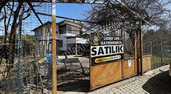 Lion's Life Gayrimenkul'den Payas Yakacık Mah.arsa & 2 Katlı Ev