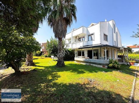 Taflan Evleri Sitesi'nde Bakımlı Triplex Satılık Villa