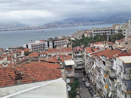 Deniz Manzaralı Metro Pazaryeriyakını