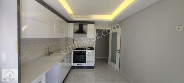 Tire Prestijden Lüks Kiralık Daire