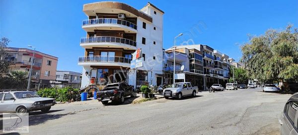 Tire Prestijden Bayındır Merkezde Köşe Konumda Satılık Lüks Dair