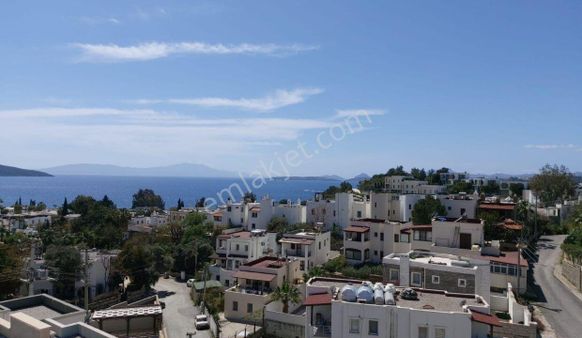 Agr Grouptan Kumbahçe'de Satılık Deniz Manzaralı Fourleks Villa