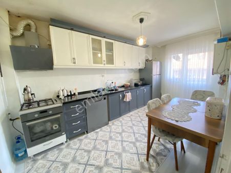 Osmangazi Mahallesi'nde Asansörlü Binada 3+1 Daire!