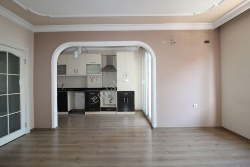 Aslan'dan Pozcu Postane Arkası Kiralık Geniş 2+1