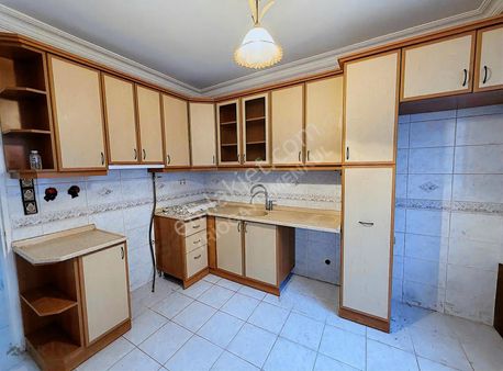 Esenkent Orkide Evleri Boş Boyalı Okullara Yakın 3+1 Kiralık