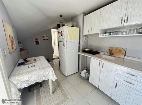 Blackstone Dan Çınardere Mh. Cadde Üzeri 4+1 Üst Dubleks