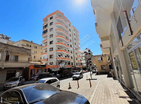 Hastane Caddesinde Bodrum, Zemin, Asma Katlı Satılık Dükkan...