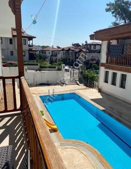 Muğla Akyaka'da Havuzlu Sitede Full Eşyalı 3+1 Kiralık Daire