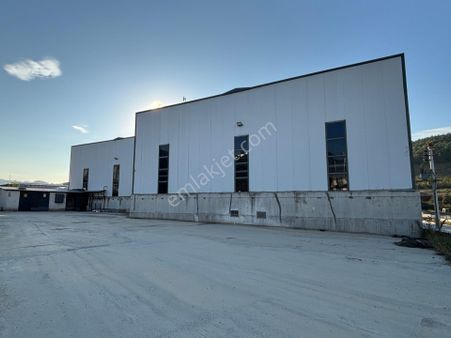 Gümüşova Osb'de 11047 M2 Arsa İçinde 3000 M2 Satılık Fabrika