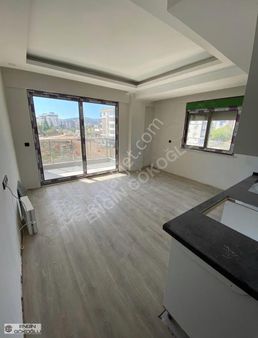 Finike Kum Mah. Satılık Önü Kapanmaz 1+1 Daire Muhteşem Konum