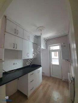 Özden Çayıroğlu'ndan Denizevleri'nde Acil Satık Fırsat 2+1 Daire