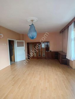 Nasreddin Emlaktan Altunpark Karşısı Satılık Daire